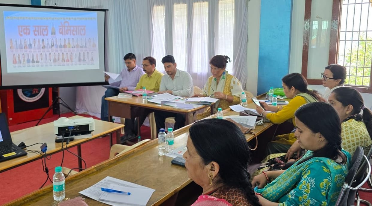 To increase income, the Municipal Corporation will open petrol pumps and hotels on its land.