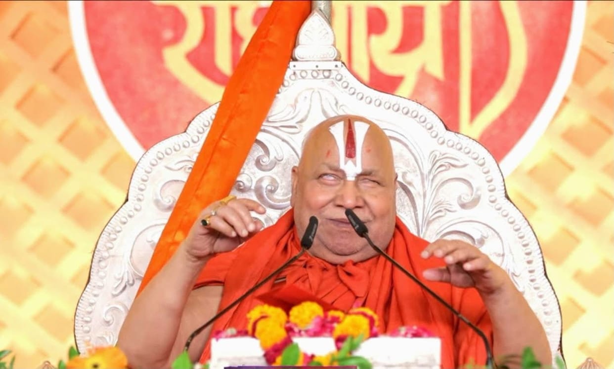 Sri Ram Katha by Jagadguru Rambhadracharya at Ladhaua in Aligarh