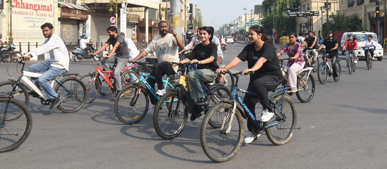 Cyclists gave environmental message