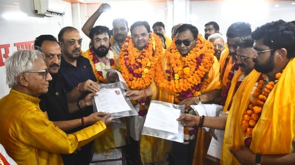 Amarnath Mishra and Pawan Manocha's nominations were accompanied by drums and trumpets