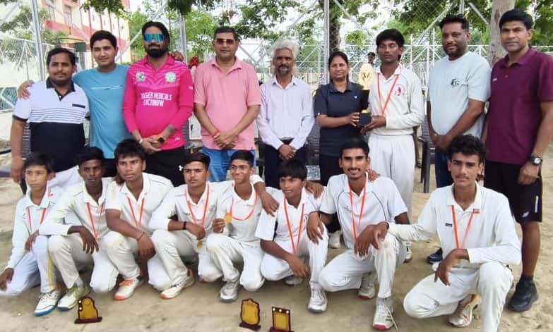 Stadium defeated Gomti Global by seven wickets