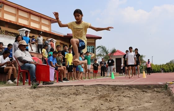 Aayan stood first in men's long jump