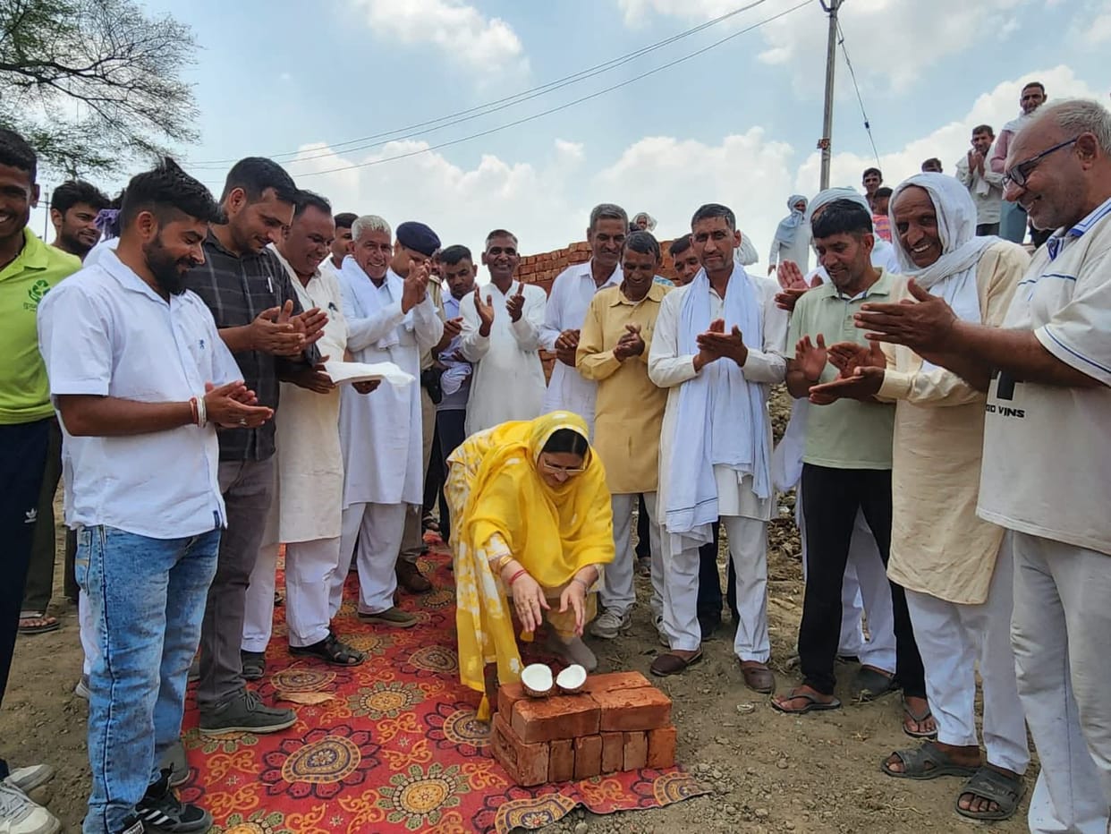 Foundation stone laid for boundary wall of pond in Khedi Simbalwali