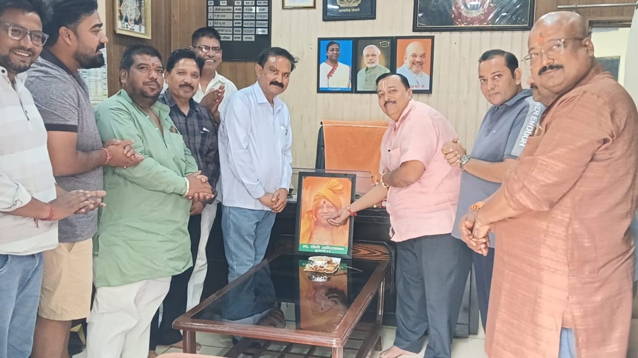 BJP workers celebrated the Chief Minister's birthday