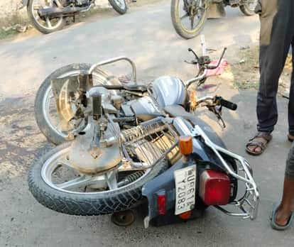 Two Bikes Collide; Youth Returning Home After Taking TGT Exam Dies