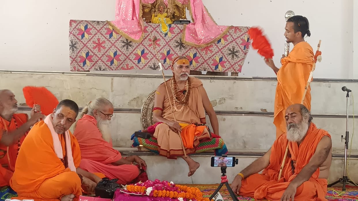 I will not bless hands stained with cow's blood: Avimukteshwarananda