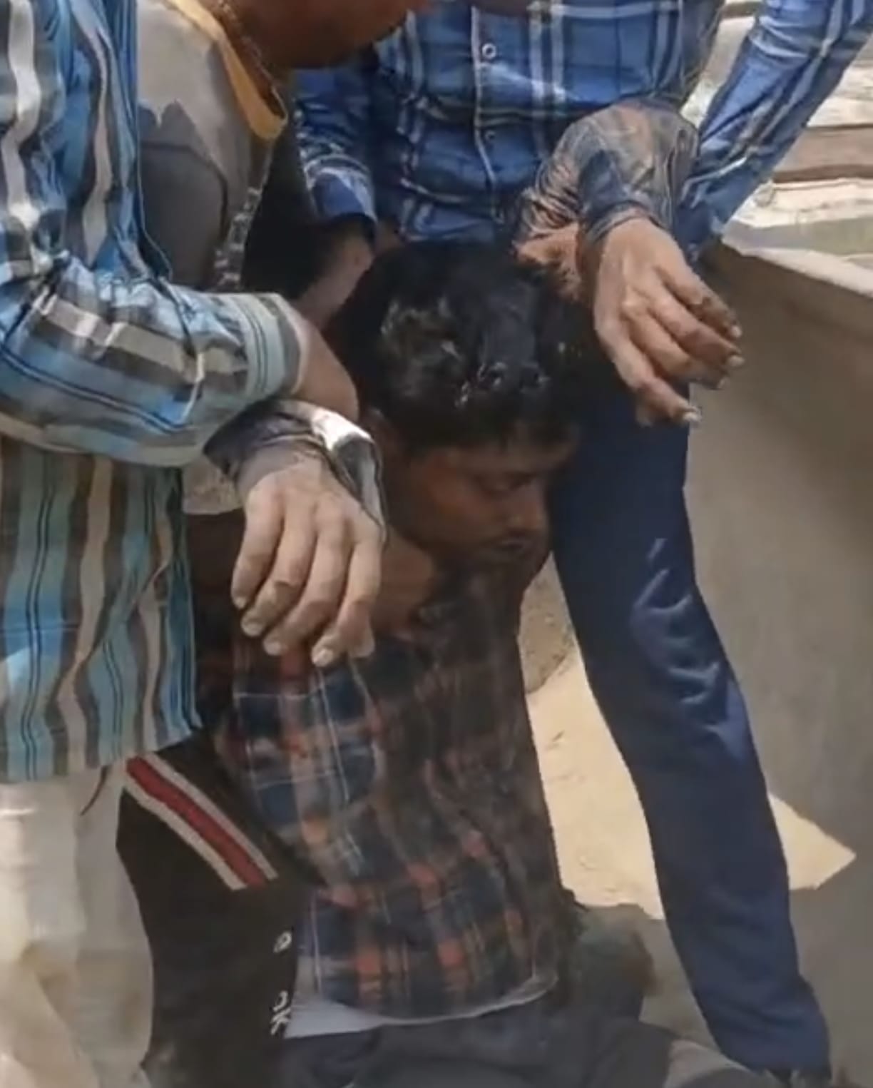 Monkey attacks worker on under-construction railway bridge, falls 50 feet, injures worker