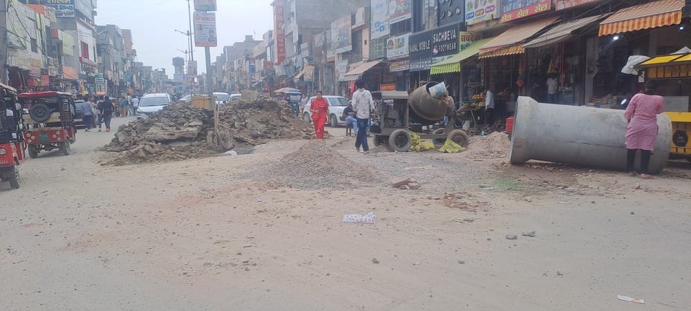 Work on building a culvert in the main market near Mata Puli turn has begun.Work on building a culvert in the main market near Mata Puli turn has begun.