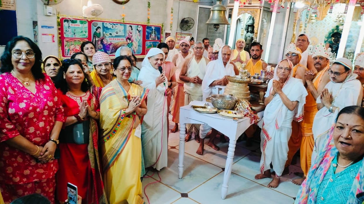 Worship of Shantinath gives spiritual happiness: Bhavbhushan