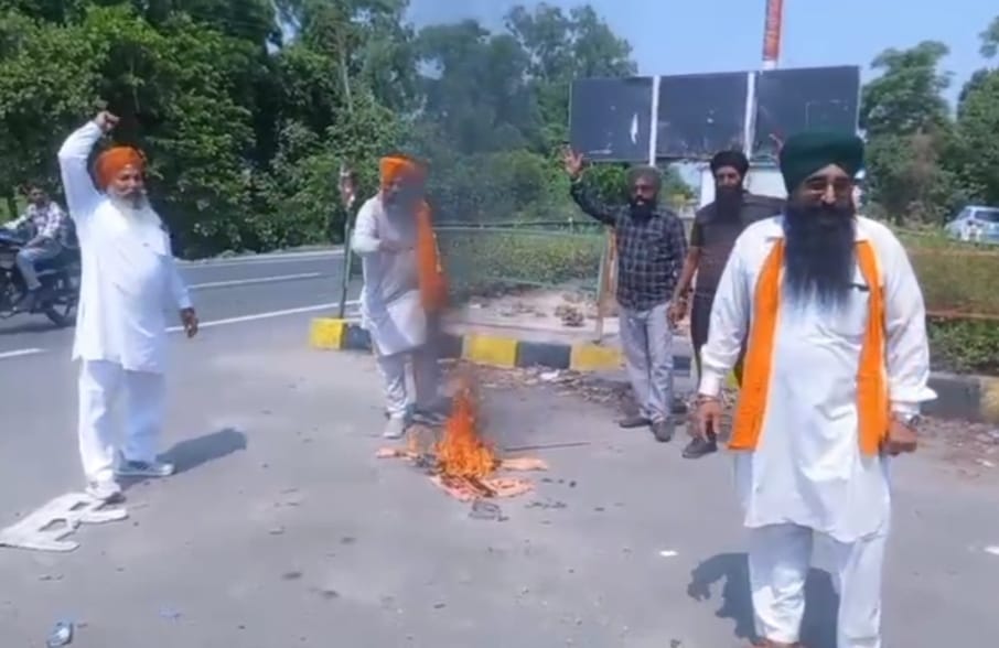Several Bhakiyu leaders were placed under house arrest, while some burnt an effigy of the US President.