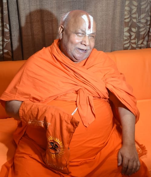 India has to be made a golden lion: Rambhadracharya