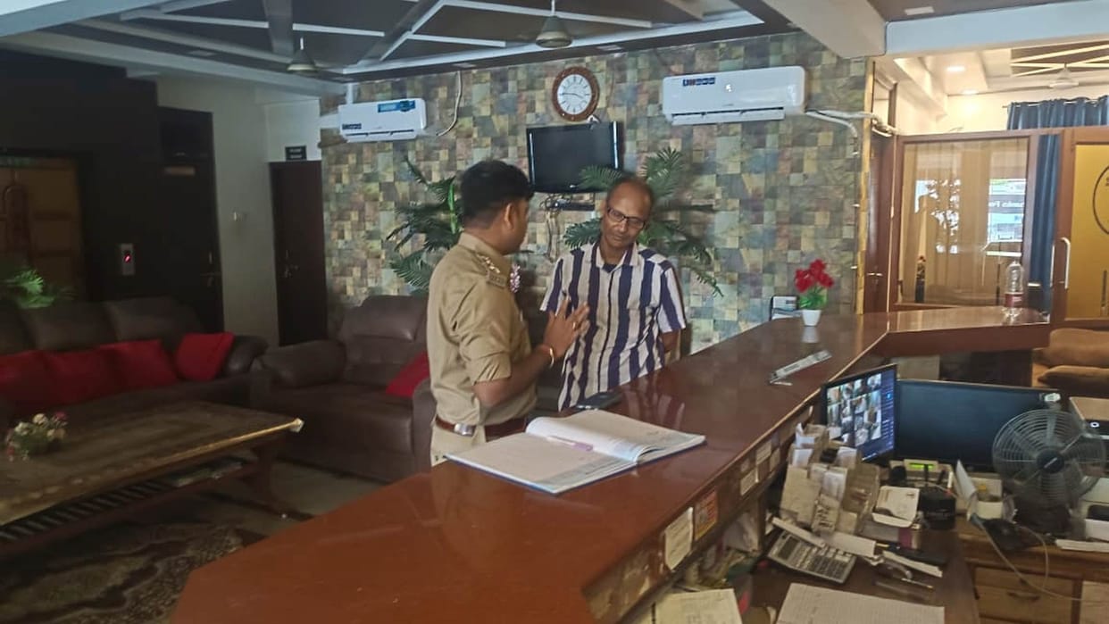 Fire safety in hotels is neglected, notices issued to 10