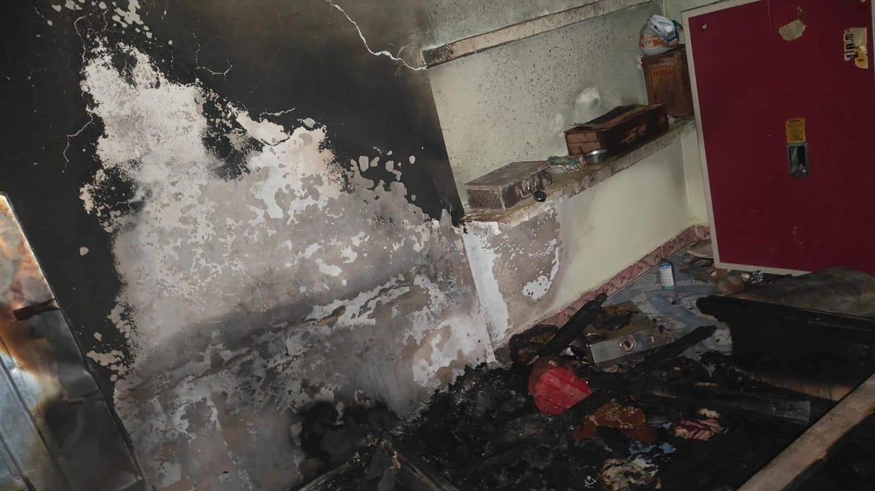 11 houses burnt in Mangalpur Pachdevri village due to fire