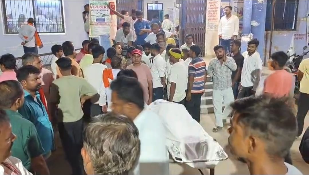 farmer dies in collision between thar jeep and bike road accident today rohtas bihar news