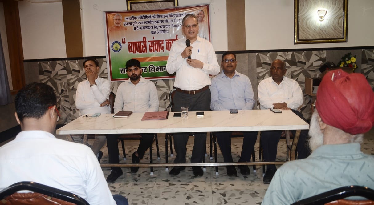 Additional penalty should not be imposed on traders for not paying tax: Arpit
