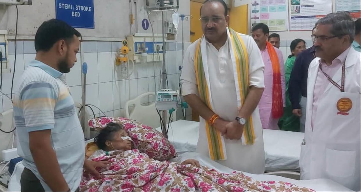Make standard medicines available at Jan Aushadhi Centre: Dinesh