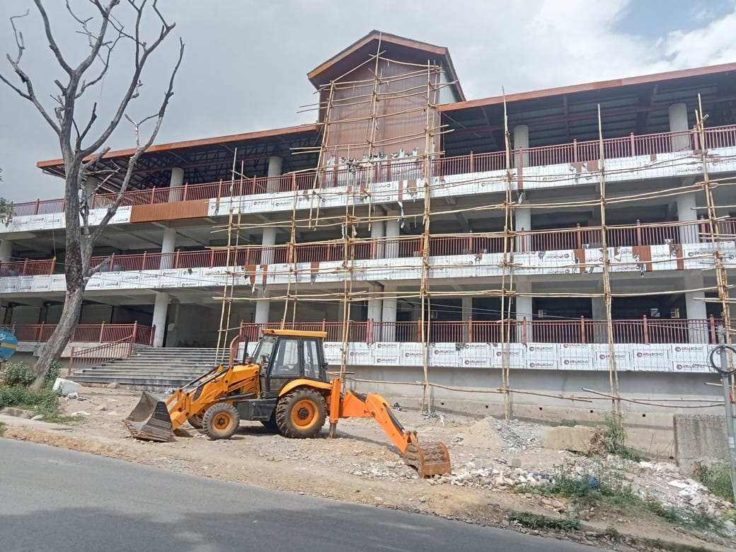 Dhauladhar Street Market will be ready this month