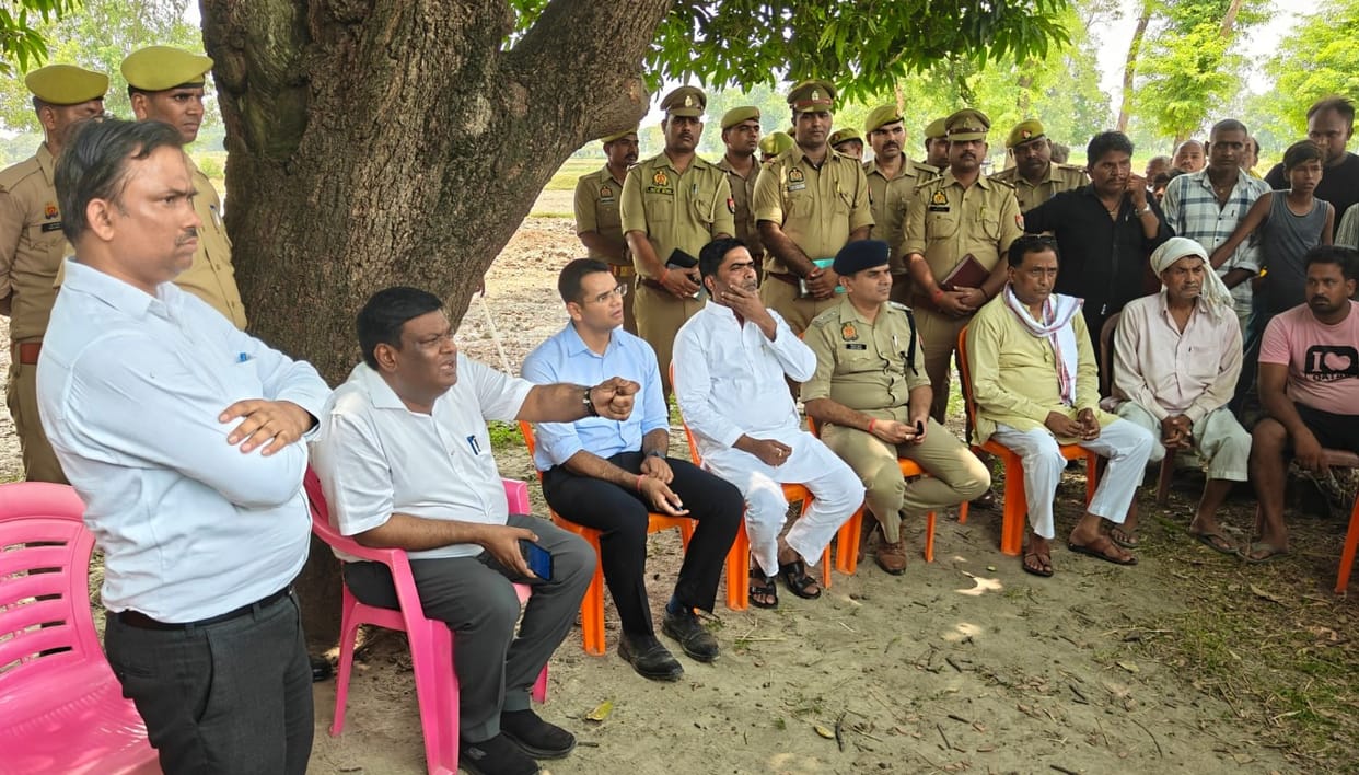 Chief Minister refuses to accept aid, family lashes out at administration