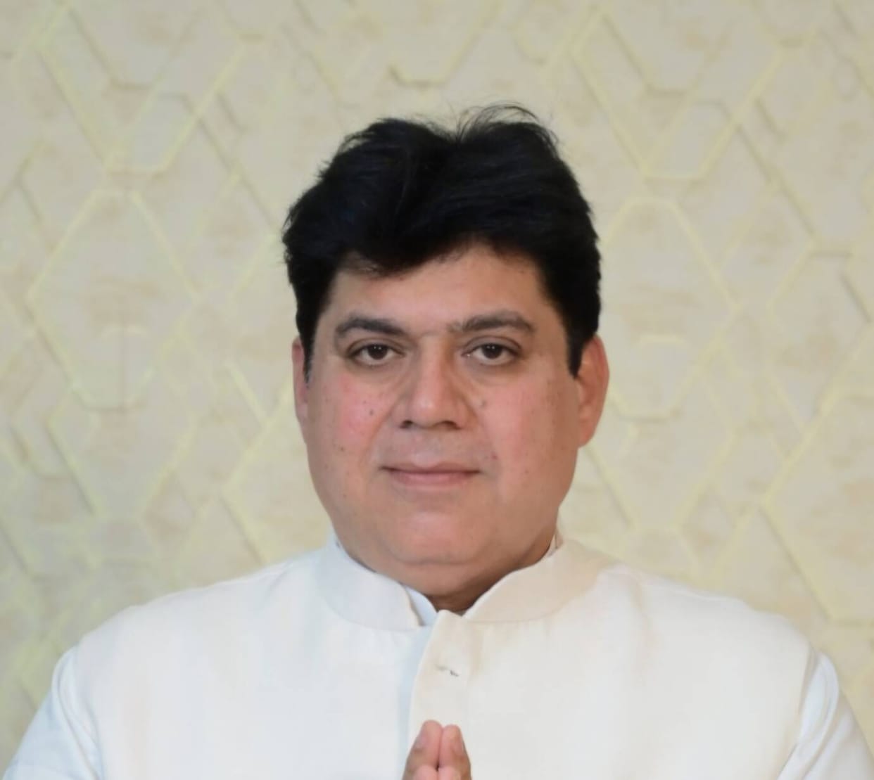 Controversial remarks about the Punjabi community are unacceptable; questioning their patriotism is unfortunate: Kamal Diwan.
