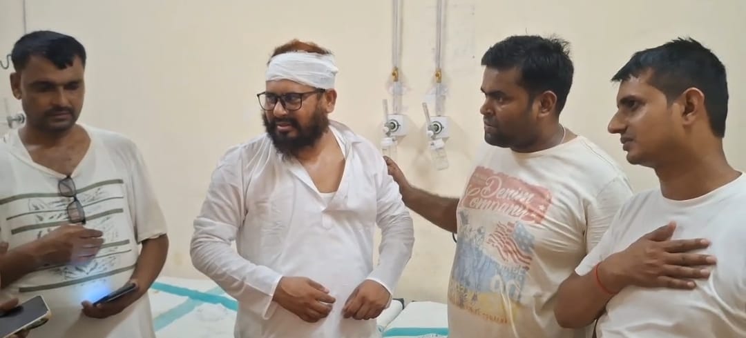 घायल जिला पार्षद