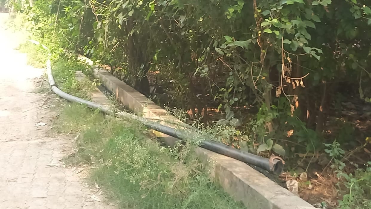 59 villages made models with 11.81 crore rupees, broken drains and bad roads are giving them a bad name