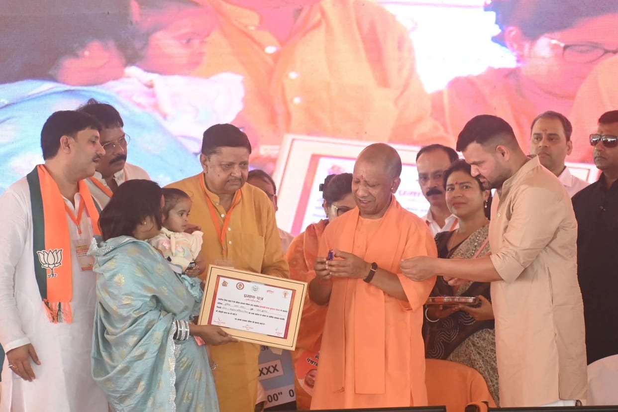 Chief Minister gave a gift of Rs 516 crore in a quarter of an hour