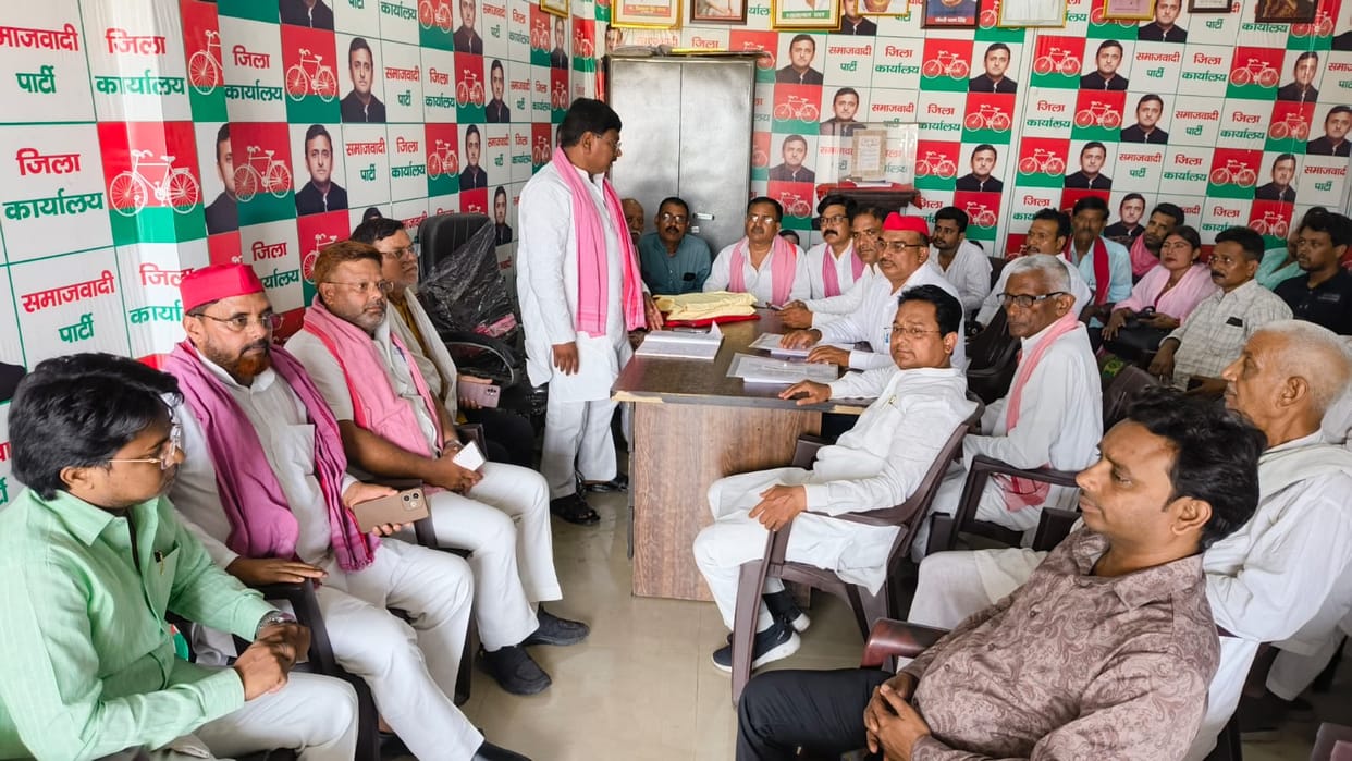 Workers should become active at the booth level and strengthen the SP organization.