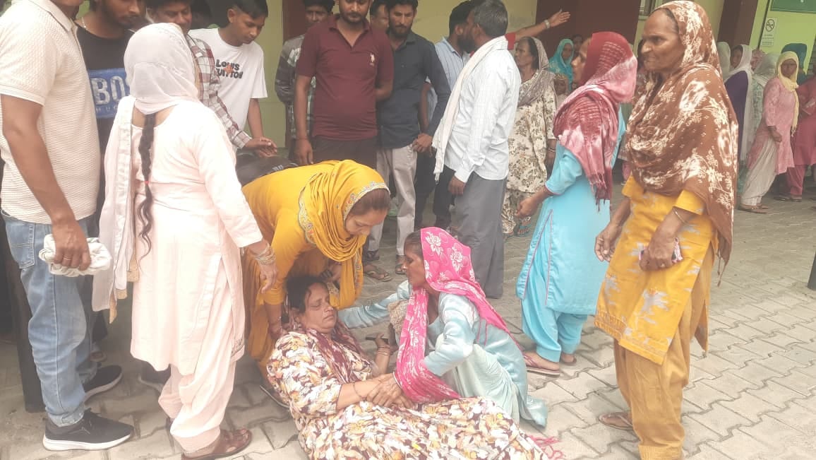 Woman in love marriage jumps into canal, ending her life after being tormented by in-laws' taunts