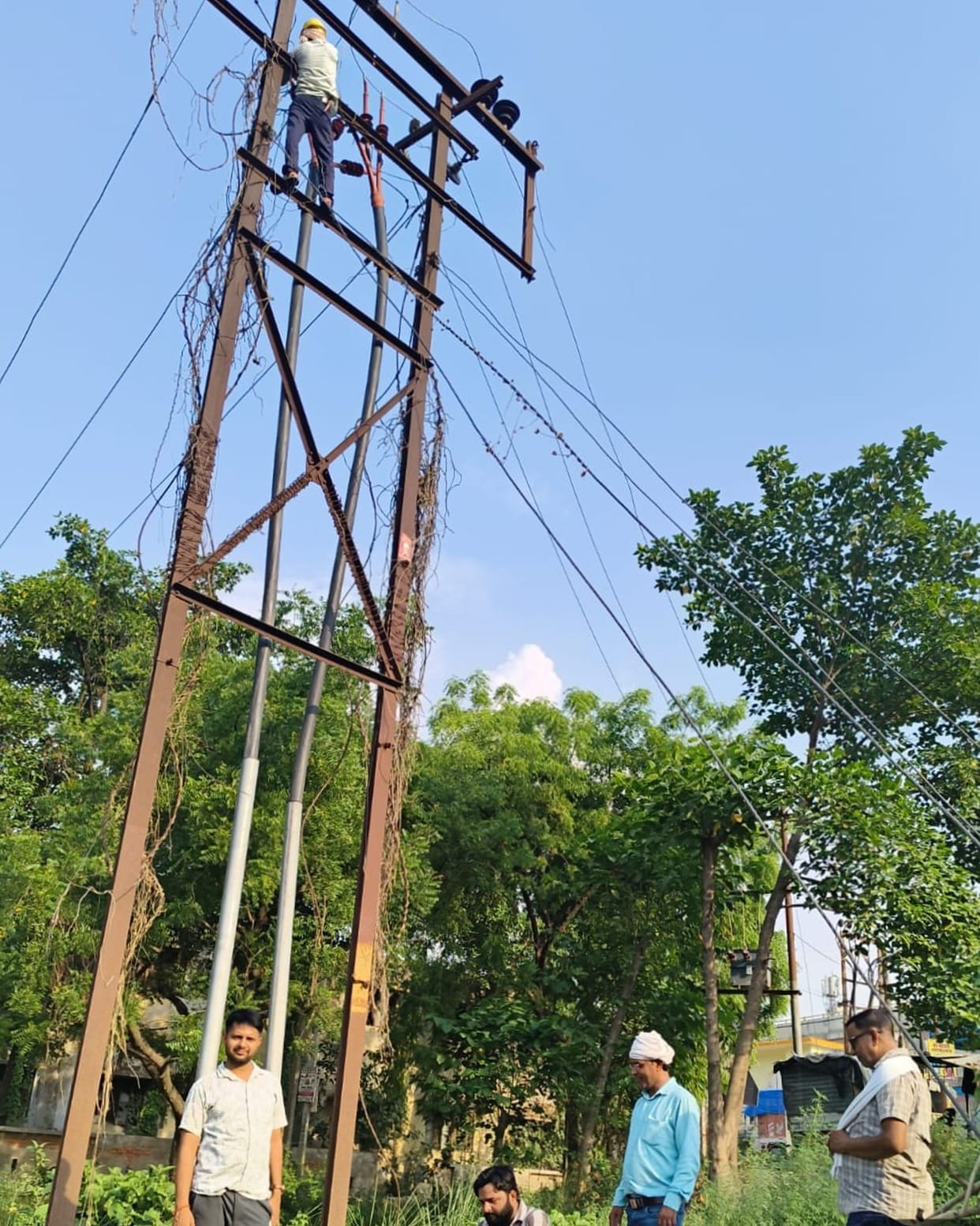 When the humidity increased, even the electricity gave up