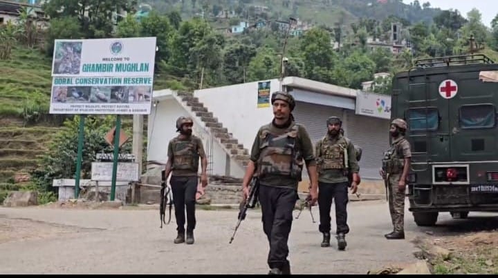 राजोेरी के डोरिमल-गंभीर मुगला क्षेत्र में तलाशी अभियान 14वें दिन में दाखिलफोटो