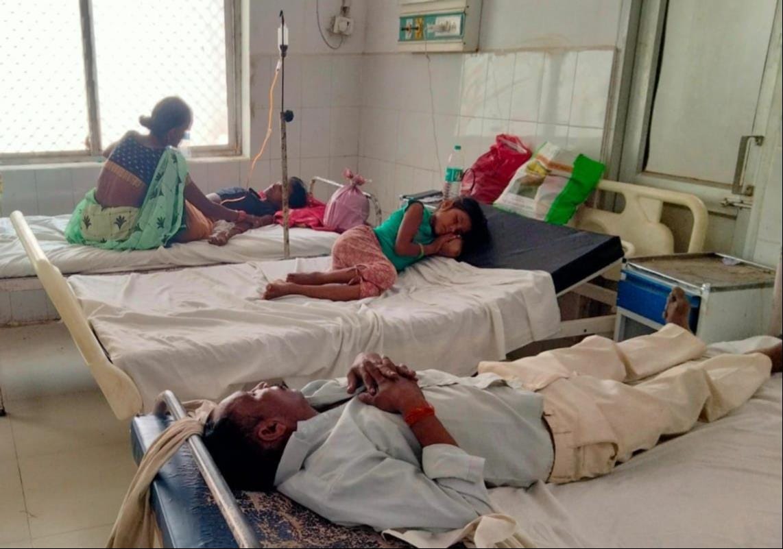Children falling ill due to heatstroke