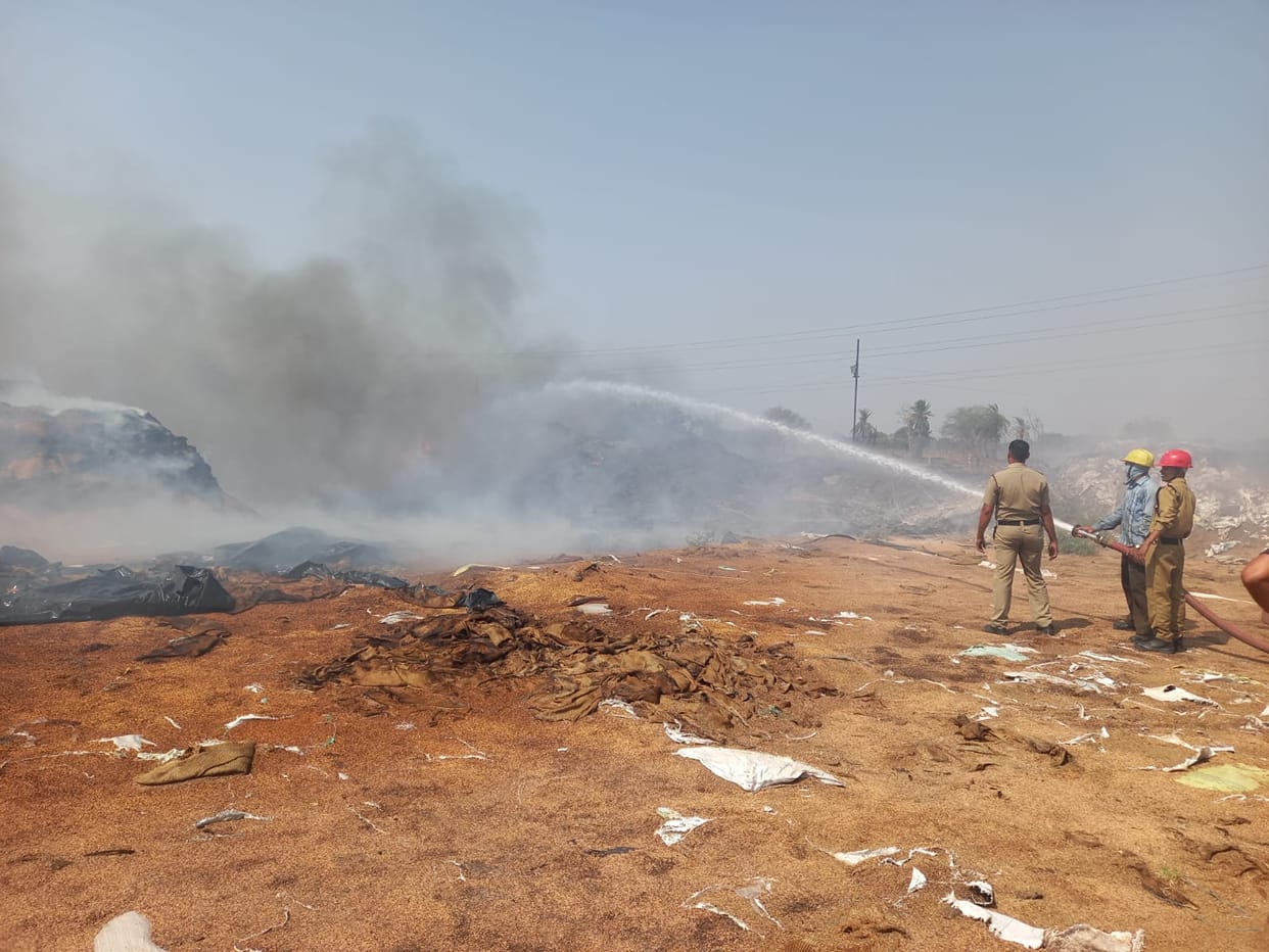 Massive fire breaks out at a paddy procurement center several quintals of paddy and gunny bags reduced to a