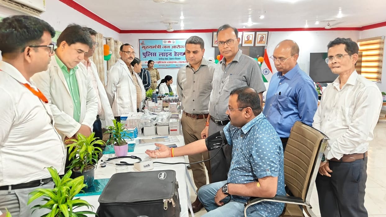 Health check-up of 130 police personnel in the camp