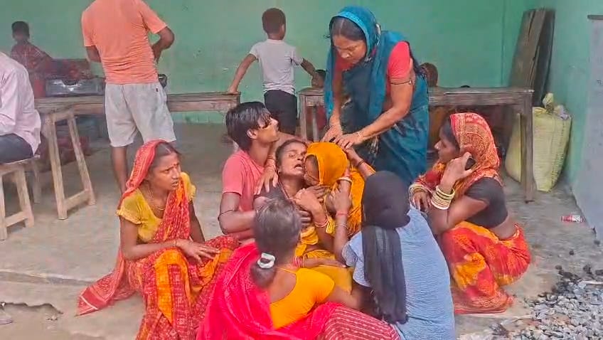 bihar news ukg student found dead in residential school madhepura bihar police investigation