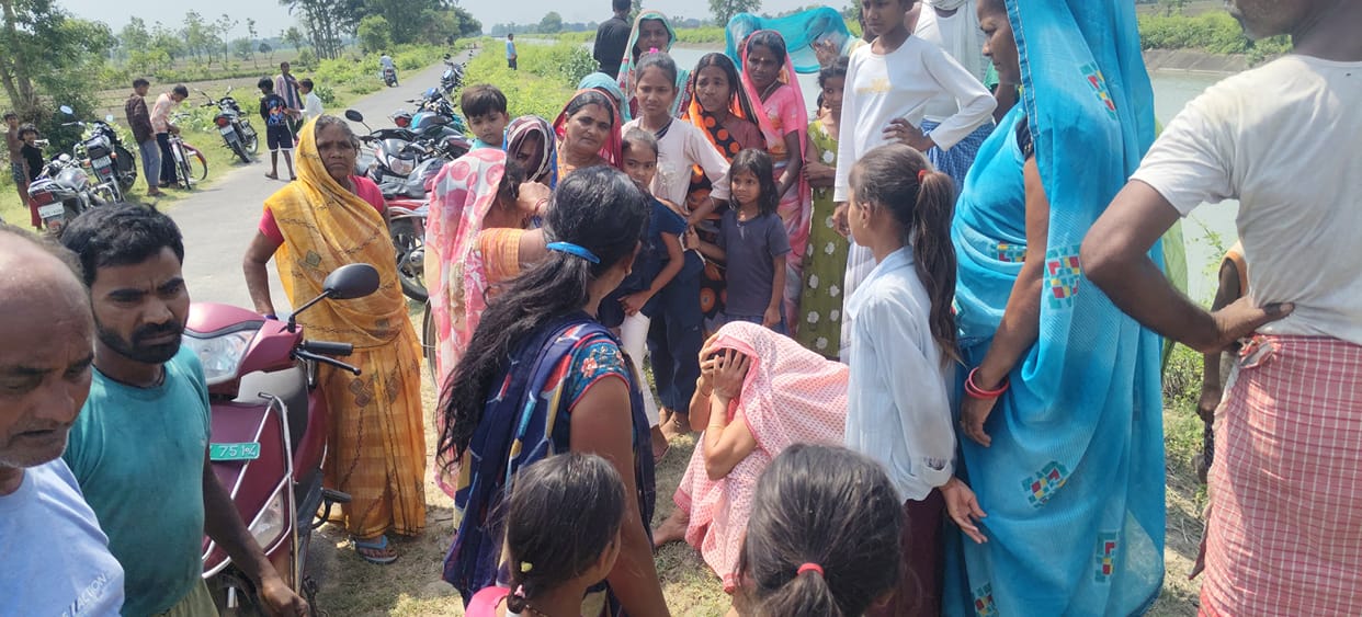 The body of a middle-aged man who jumped into a canal from the Chamanganj bridge was found this morning, sparking outcry.