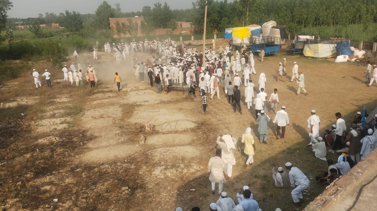 An FIR has been registered against four people, including a mining officer and two contractors, in connection with the drowning death of an uncle and nephew in the Yamuna river.
