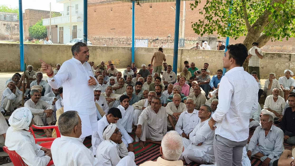 The villagers said in the Panchayat that the name of Ghasaula Medical College should be
