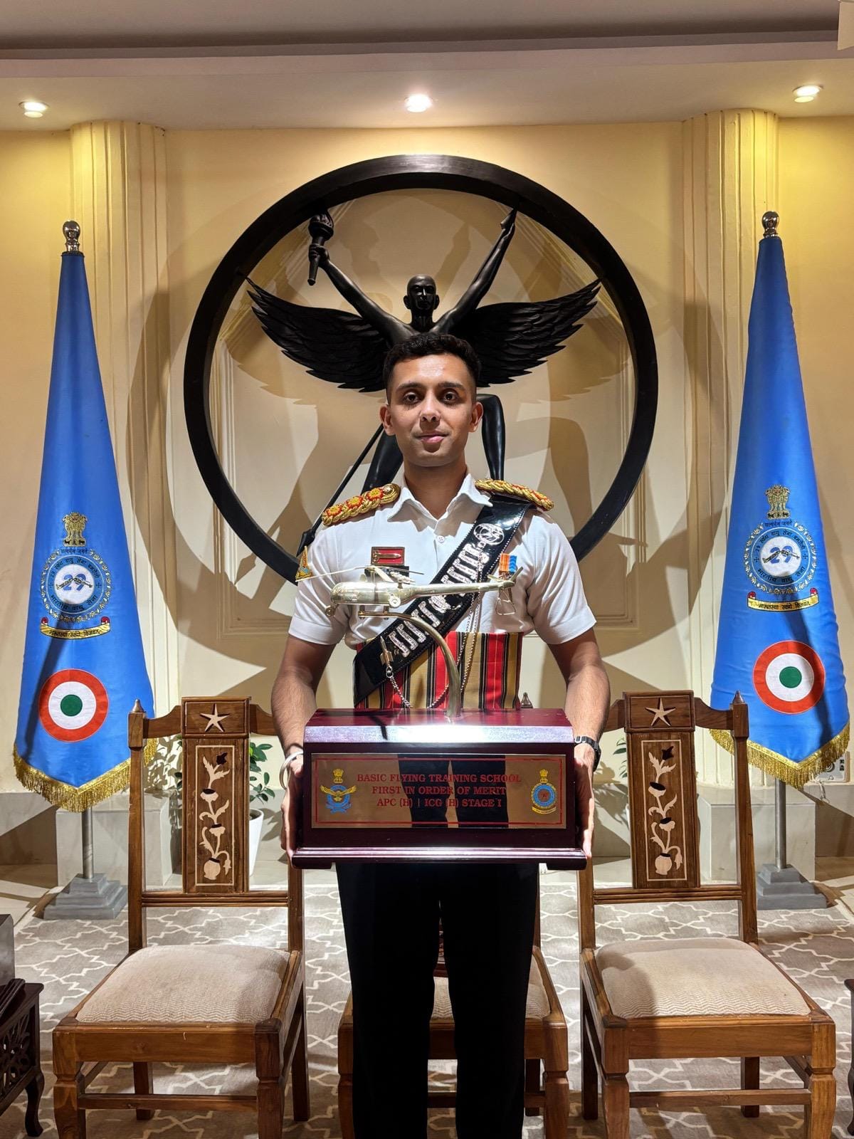 Pratik selected as the best officer in the Army Pilot Course