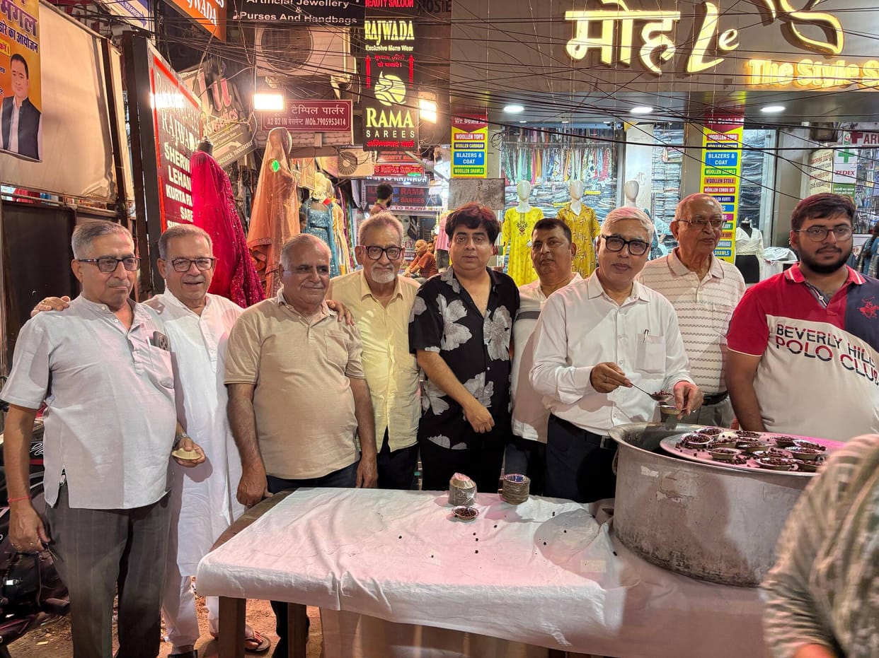Sindhi community organised a feast