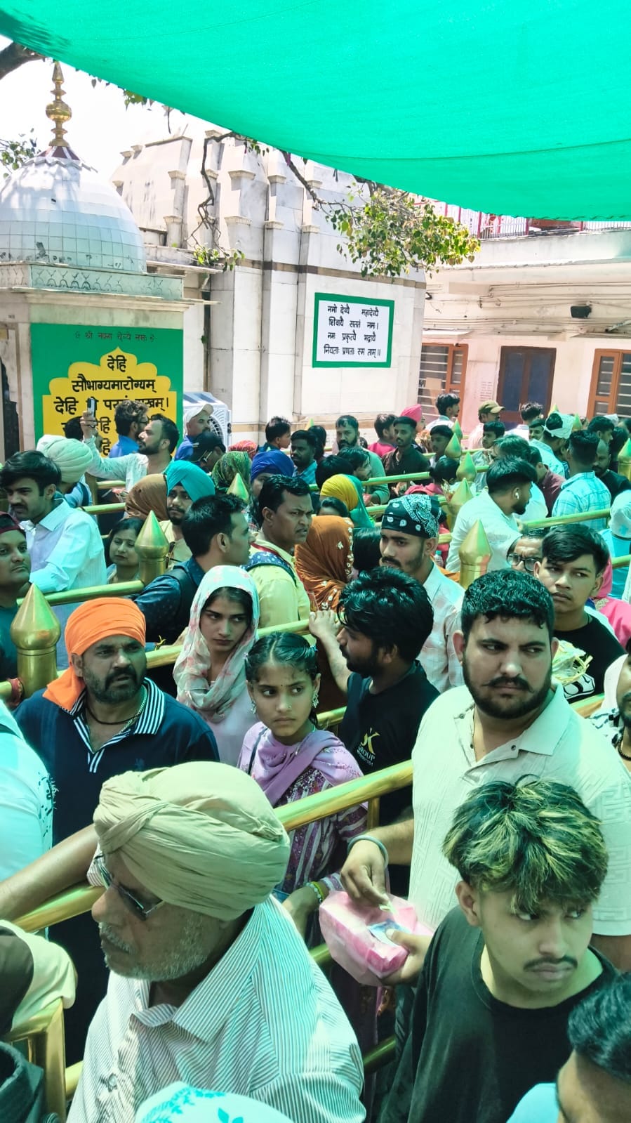 A wave of faith gathered at Naina Devi