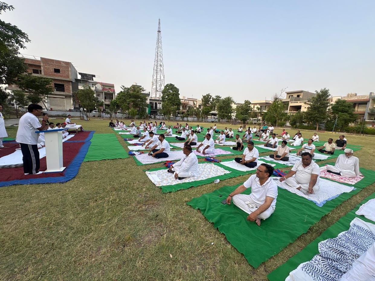 Yoga is making people all over the world healthy: Ashok Kumar
