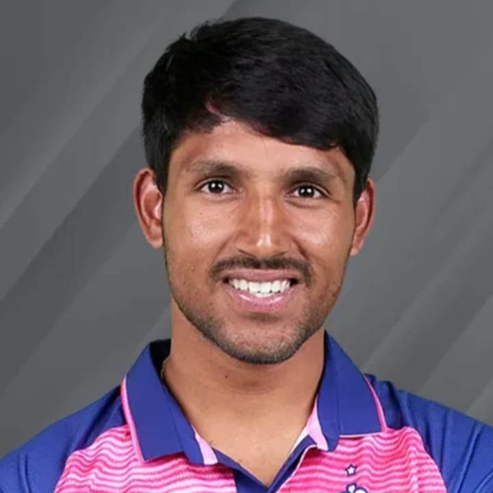 Dhruv reaches India A captaincy, district cricketers rejoice