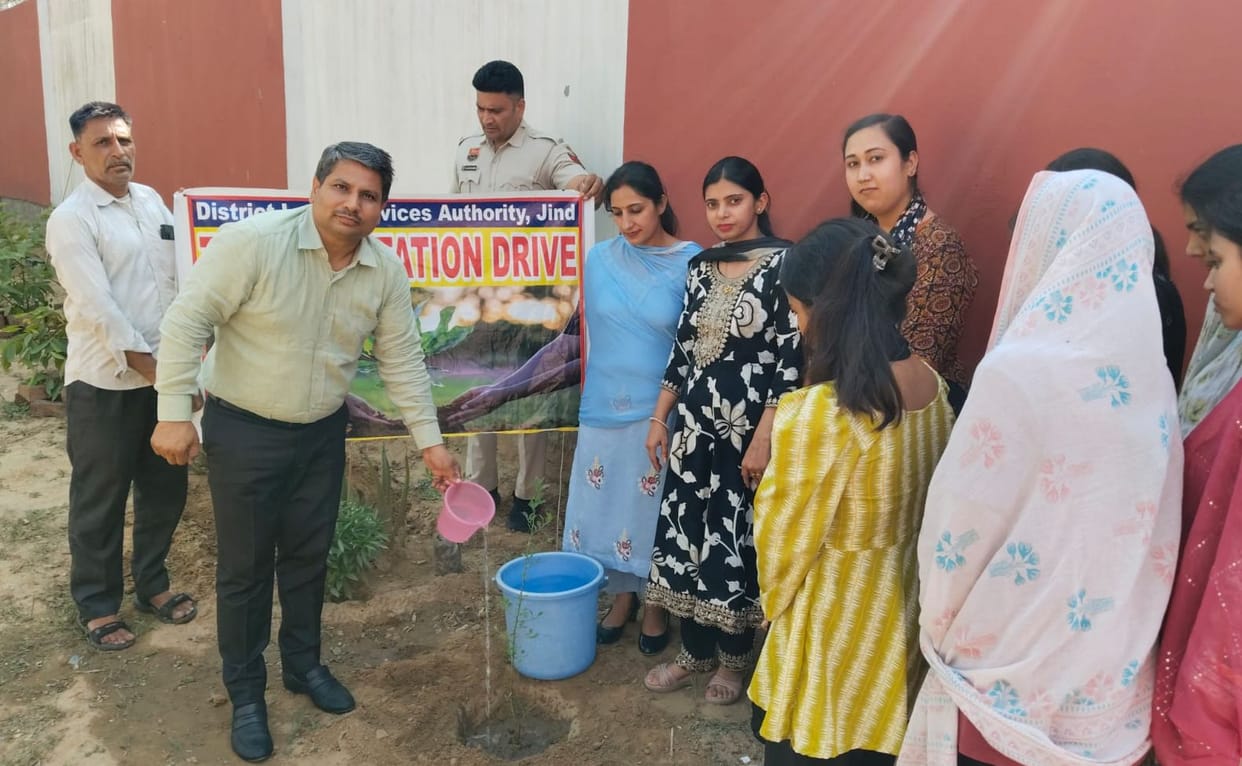A message of environmental conservation was conveyed through a tree plantation drive at Kalam Bal Ashram.