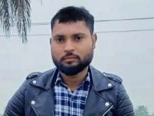 Body of auto driver who drowned in Ghaziabad canal reaches village
