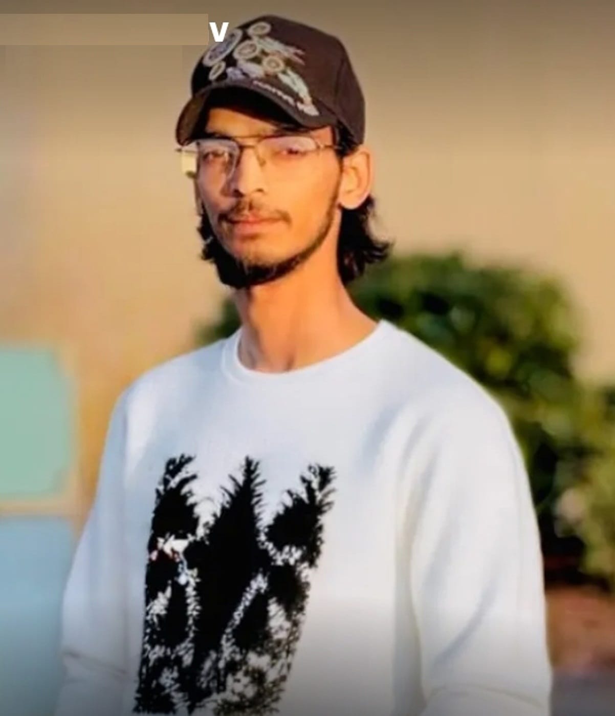 20 days after the death of a young man in Canada, his body reached village Gazalana.