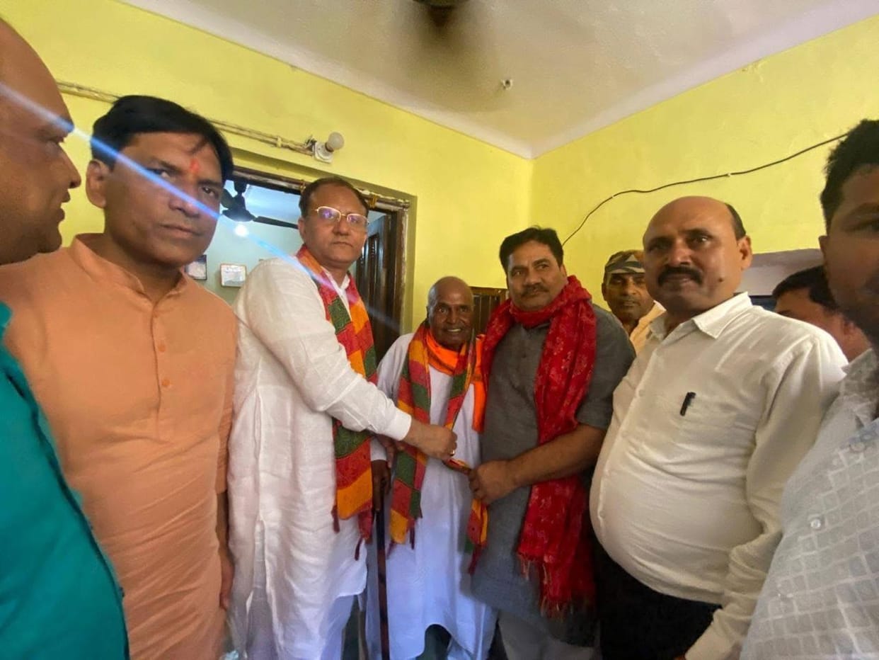 Cantt MLA laid the foundation stone for development works