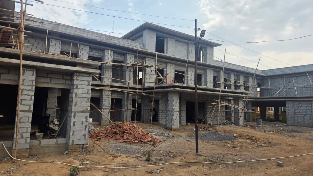 Tourists will get all the facilities in one building in Dharamnagari.