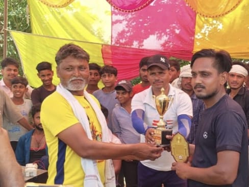 mainpuri news cricket