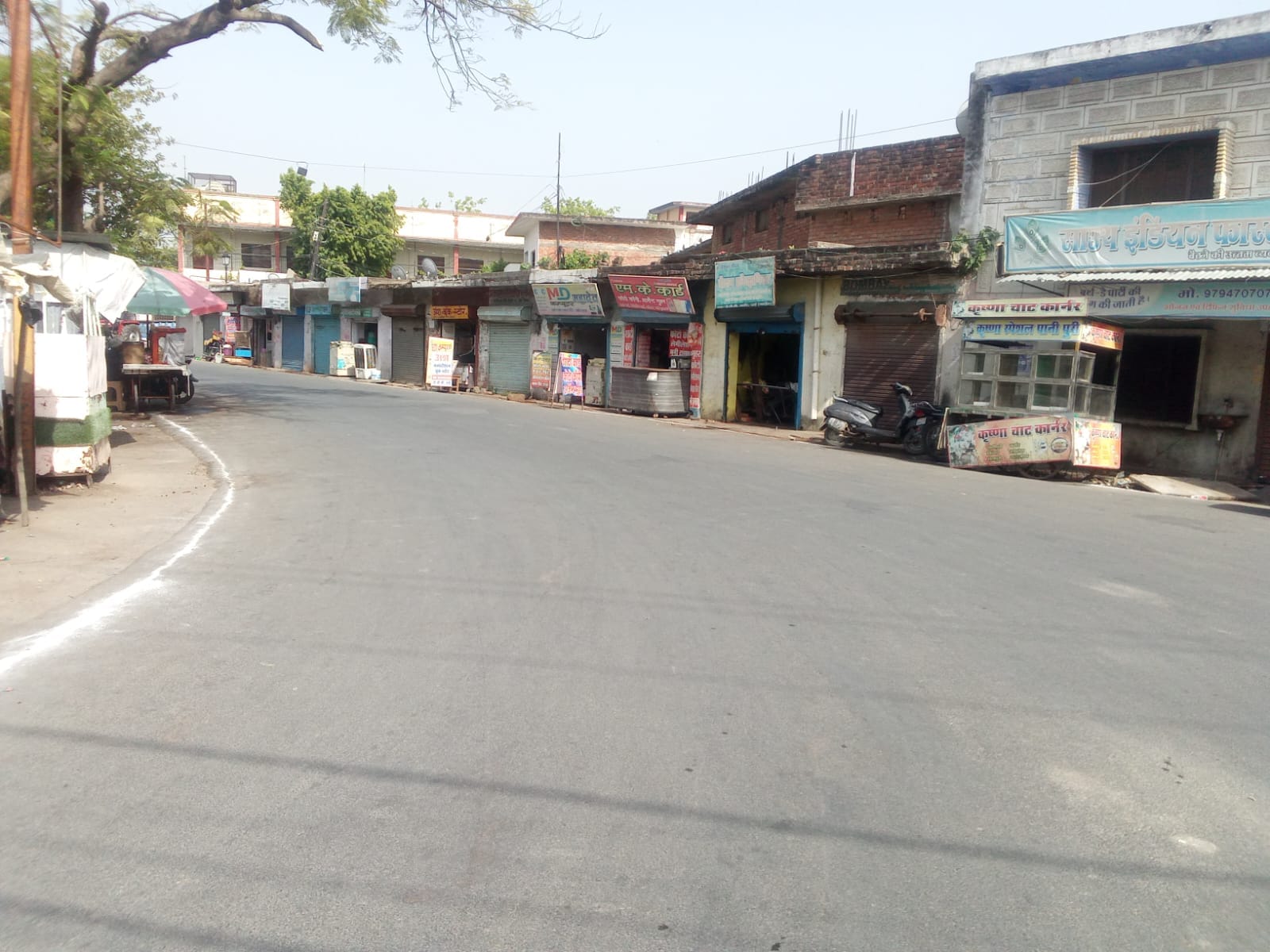 फोटो - 24 मुख्य मार्ग पर अधिक गर्मी होने से पसरा सन्नाटा। संवाद