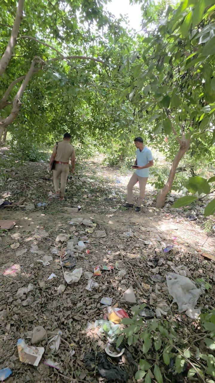 Dead body of a youth found in bushes on Mirzapur bypass road